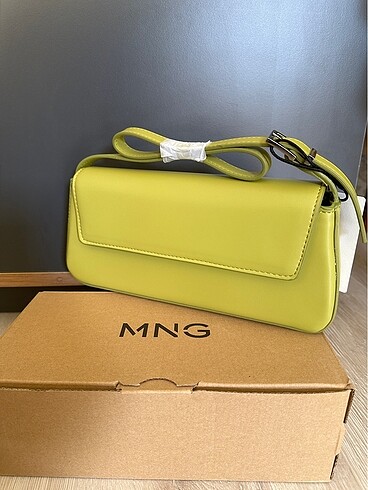 Mango yeşil kol çantası