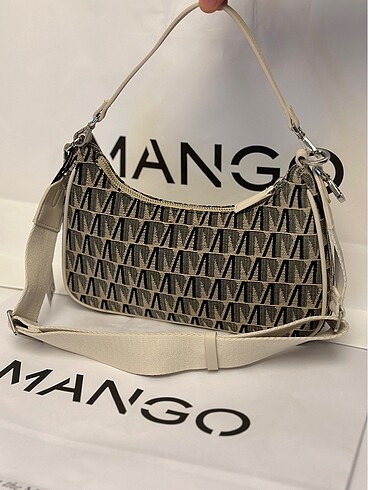 Mango Mango jakar çanta