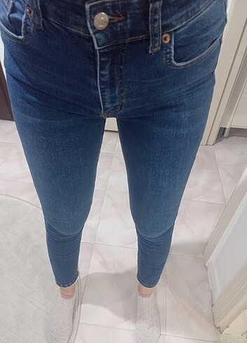 38 Beden lacivert Renk Dar paça yüksek bel likralı skiny Jean 