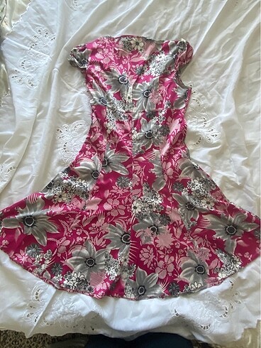 Kaçırmayın derim bu fiyata elbise yok sıfır gibiElbise tertemiz - Görsel 7