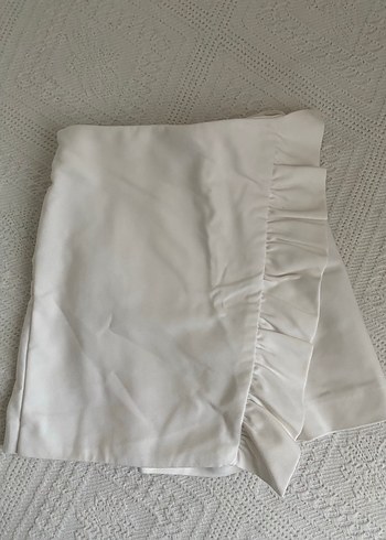 Kız çocuk Beyaz Fırfırlı şort etek açıklamada herşeyi belirttim - Görsel 5