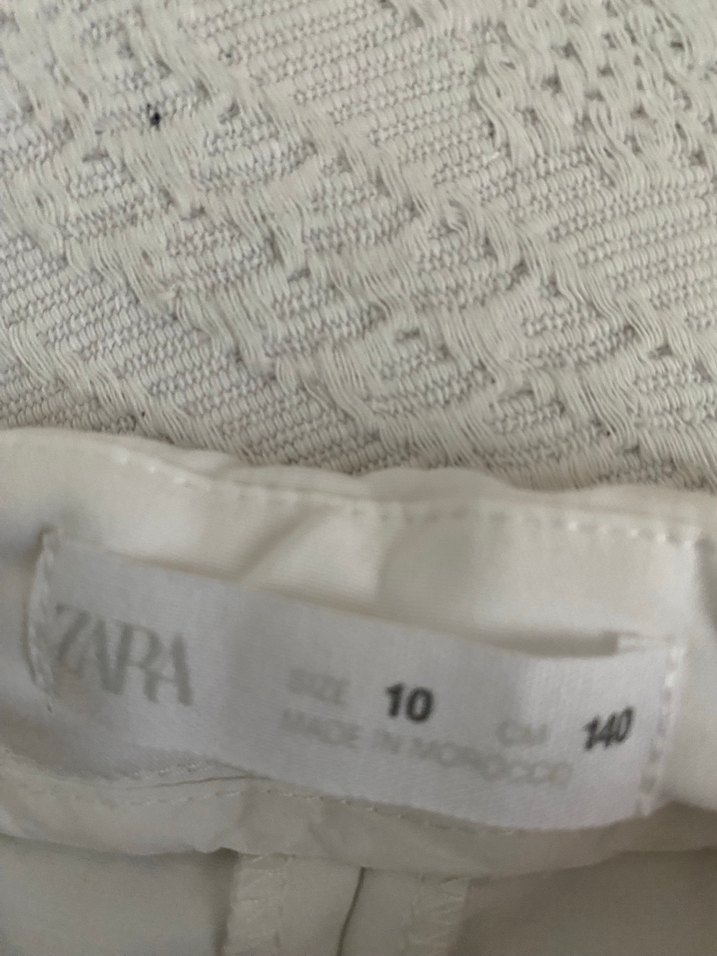 Kız çocuk Beyaz Fırfırlı şort etek açıklamada herşeyi belirttim - Görsel 4