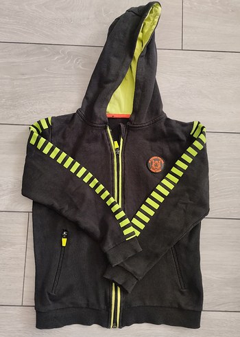 Kapüşonlu sweatshirt