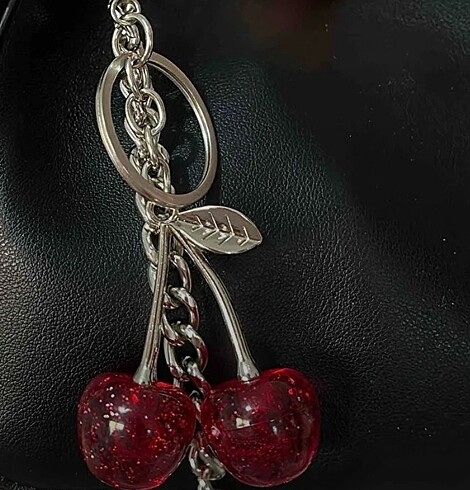 Kiraz Charm Anahtarlik
