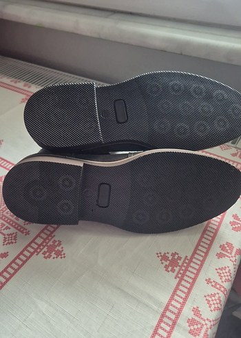 Gri Erkek Bot - Görsel 3