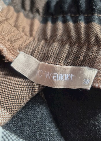 Düz Kesim Pilili Kahverengi Kareli Kadın Kumaş capri pantolon. - Görsel 4