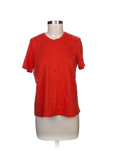 Beymen T-shirt %70 İndirimli.