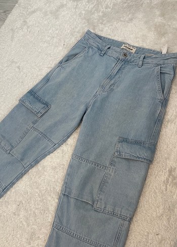 Pull and Bear Mavi Denim Geniş Kesim Rahat Jean