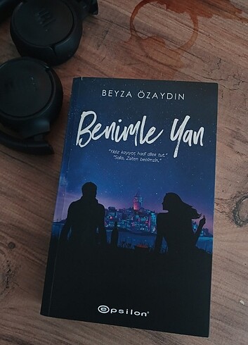 Benimle yan kitap 