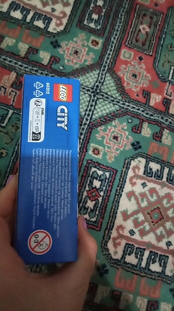  Beden Orjınal LEGO marka polis City 2 adet vardir