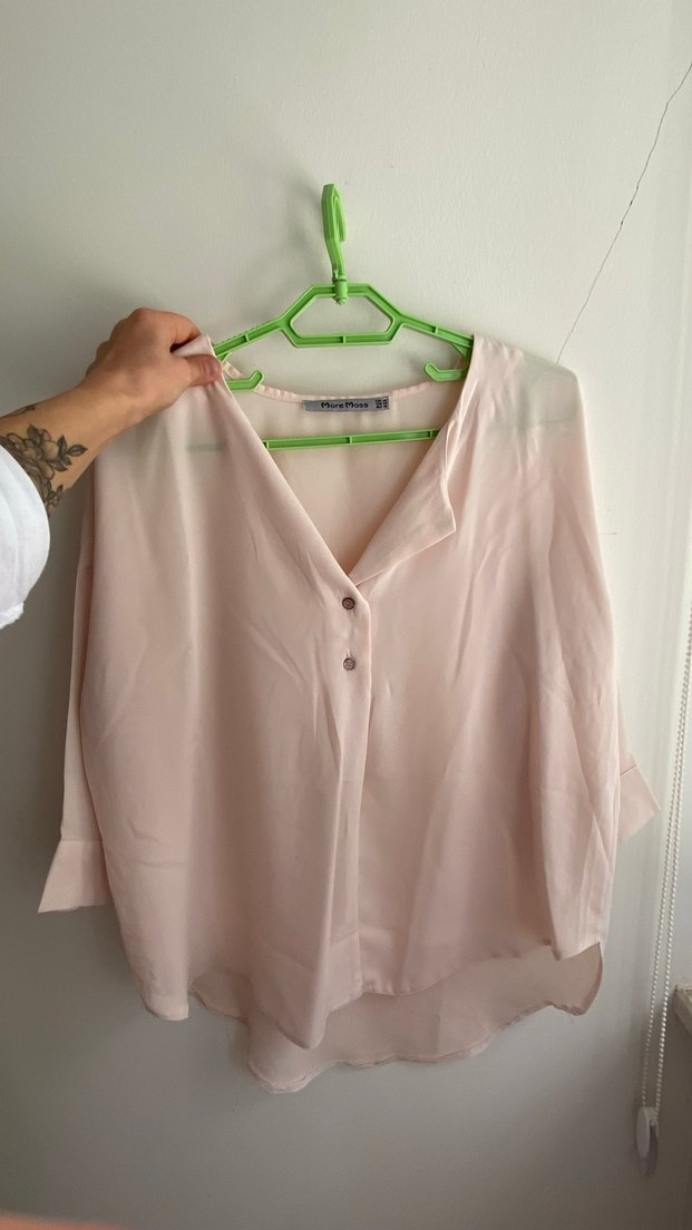 Pudra Pembe V Yaka Düğmeli Salaş Kadın Gömlek - Görsel 5