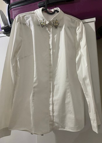 Nakışlı taşlı Yaka Detaylı Beyaz Kadın Gömlek - Görsel 5