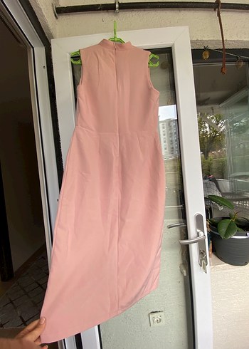 Pastel Pembe V Yakalı midi boy elbise - Görsel 3