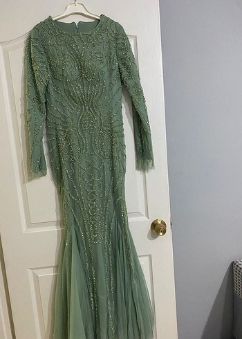 Uzun Kol İşlemeli Yeşil Balık model Abiye Elbise - Görsel 3