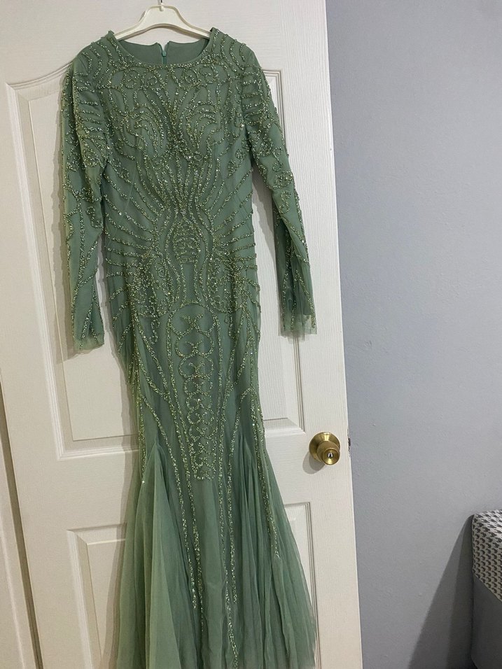 Uzun Kol İşlemeli Yeşil Balık model Abiye Elbise - Görsel 3