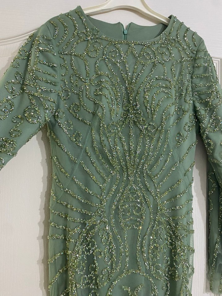 Uzun Kol İşlemeli Yeşil Balık model Abiye Elbise - Görsel 2