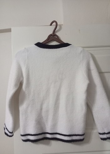 Düğmeli Beyaz Triko Kadın Kazak - Görsel 2