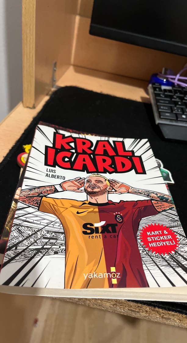 2 adet icardi kitap ve galatasaraylı kitap ayraçları set - Görsel 4
