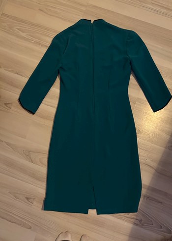 V Yaka Yeşil Midi Ofis Elbisesi - Görsel 2