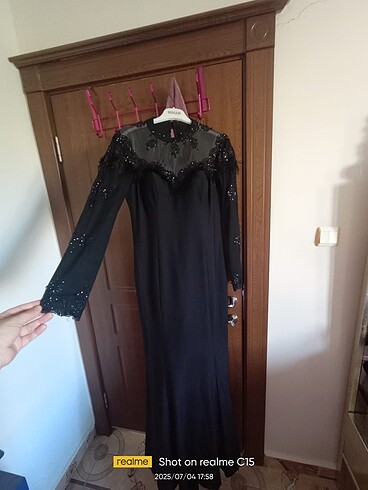 38 Beden Elbise 1 kez giyildi yeni