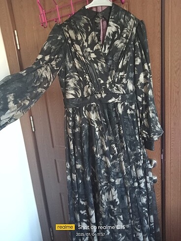 Armine uzun elbise