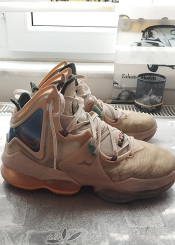 LeBron 19 BASKETBOL AYAKKABISI - Görsel 2