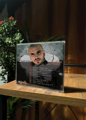 İndigo - Madde Bağımlısı - Görsel 3