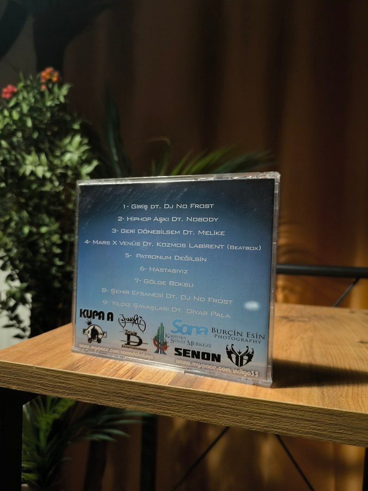 İndigo & Nomad - Hiphop Aşkı - Görsel 3