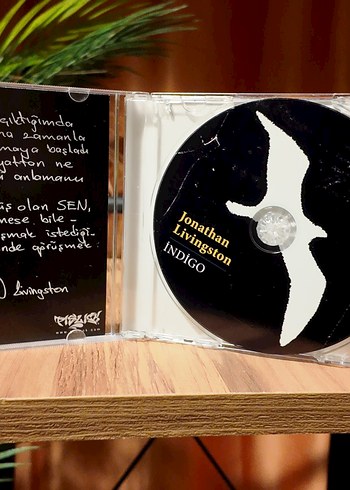 İndigo - Jonathan Livingston - Görsel 3
