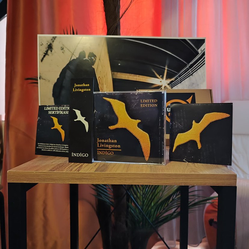 İndigo - Jonathan Livingston Limited Edition - Görsel 3