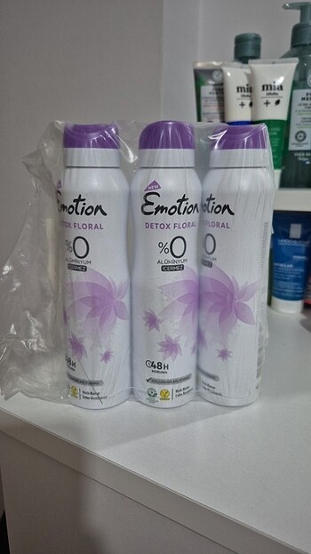 Emotin deodorant