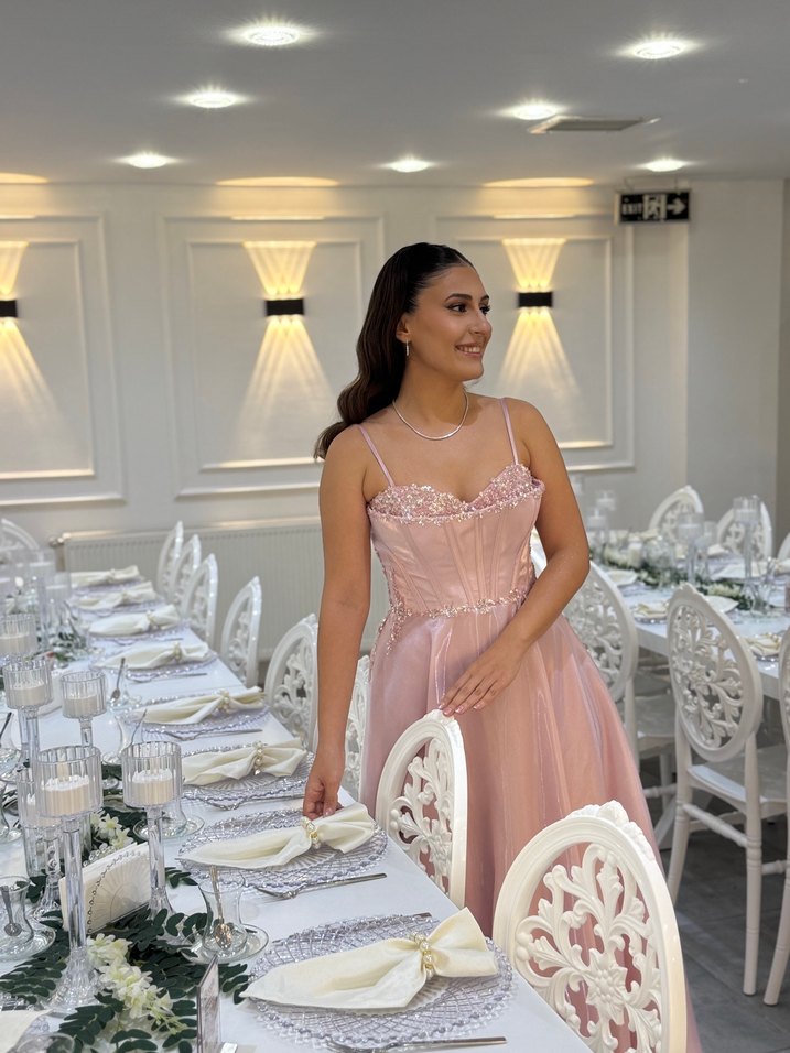 ÖMÜR İNN Göğüs Taş İşlemeli Parlak Elbise - Görsel 4