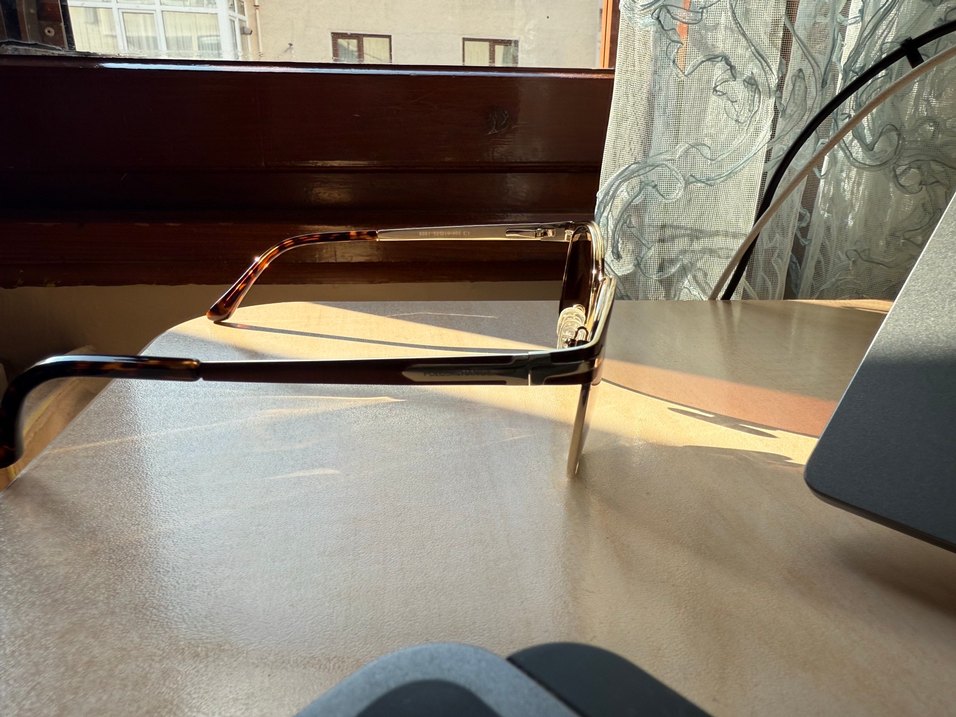 Şeffaf Kahverengi Kadın Güneş Gözlüğü - Görsel 4