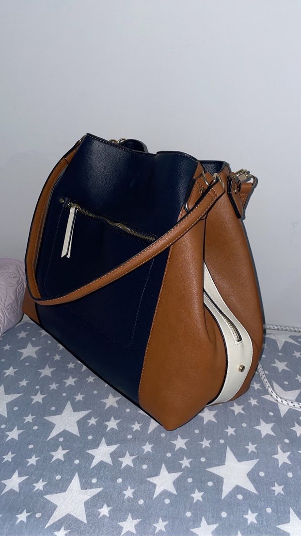 Siyah Baskılı Erkek Kartlık Velcro Kapamalı - Görsel 4