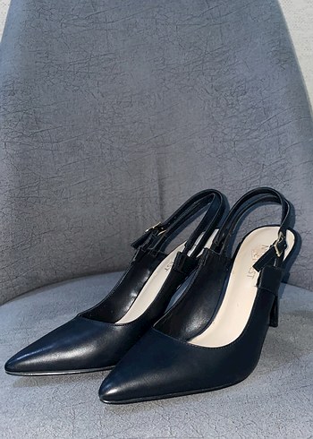 Siyah Tokalı Stiletto Topuklu Kadın Ayakkabı - Görsel 3