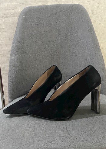 Siyah Süet Tokalı Kadın Stiletto - Görsel 3