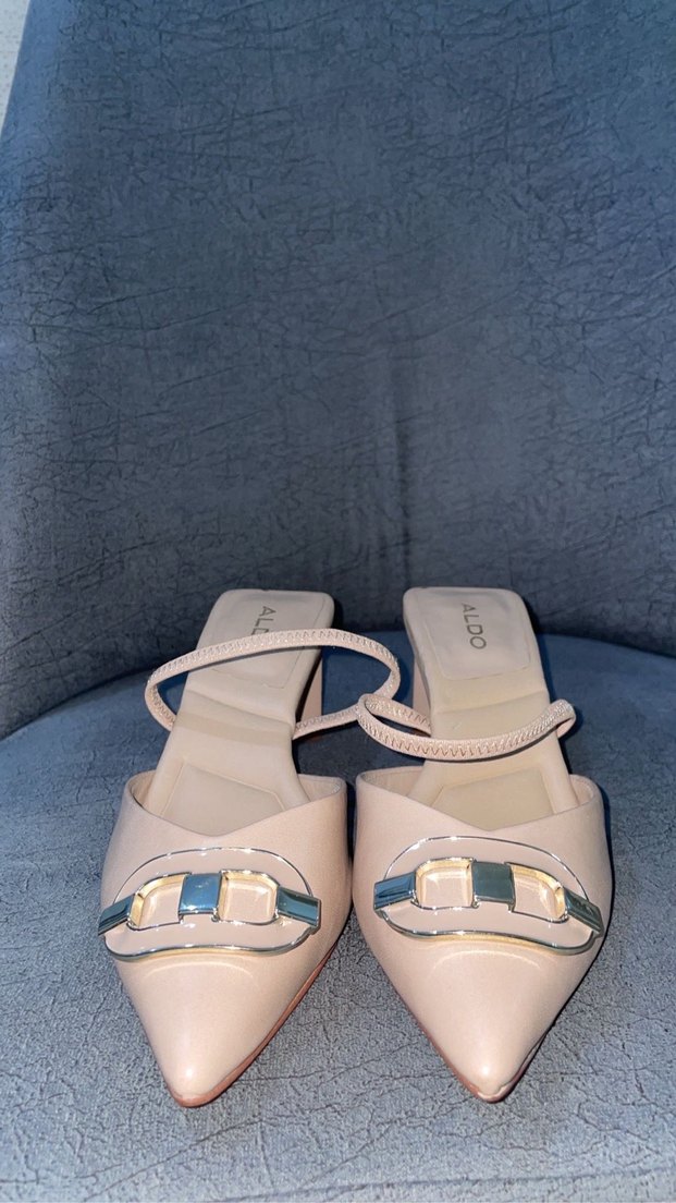 Bej Kadın Klasik Blok Topuklu Sandalet - Görsel 2