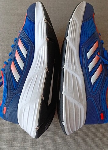 43 Beden Adidas erkek spor ayakkabı