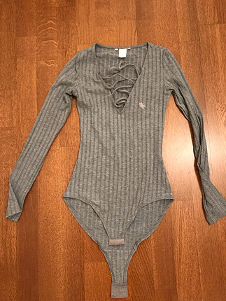 H&M H&M Çıtçıtlı gri badi