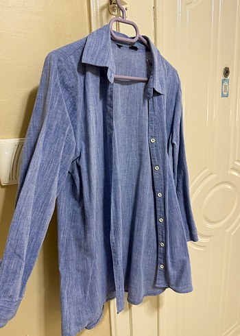 Düğmeli Mavi Denim Kadın Gömlek