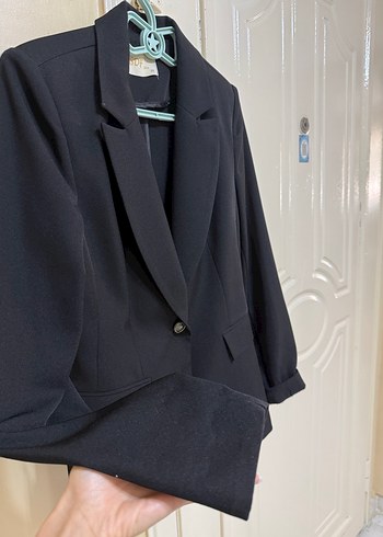 m Beden siyah Renk Vatlalı Düğmeli Siyah Kadın Blazer Ceket