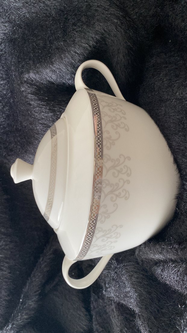 Kütahya porselen Gri Nakışlı Beyaz Modern Klasik Çorba tenceresi - Görsel 2