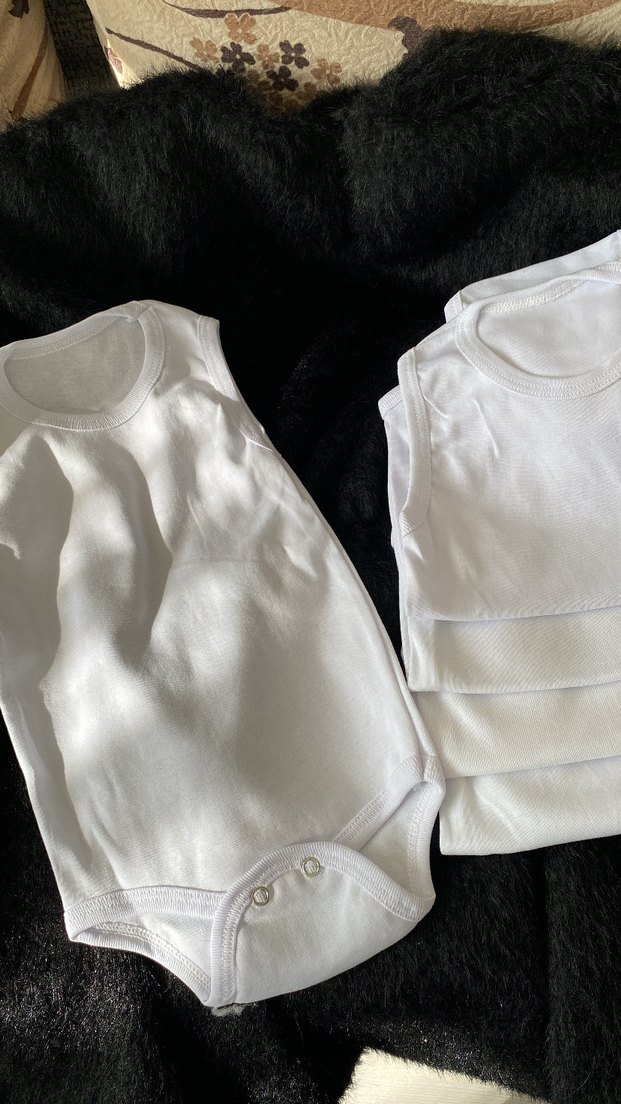Beyaz Pamuklu Bebek Kolsuz Body - Görsel 4