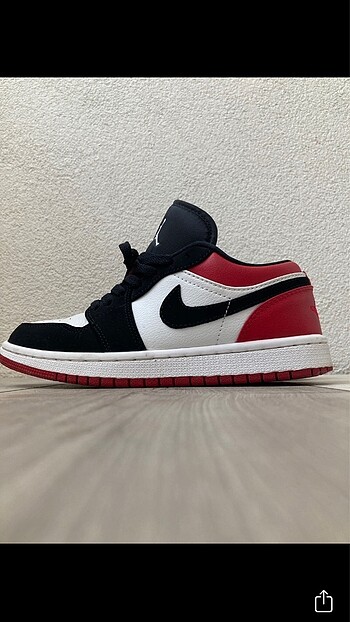 Nike Air Jordan Black Toe