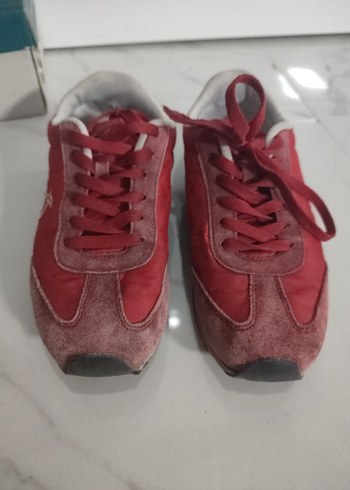 Kırmızı Süet Kadın Spor Ayakkabı