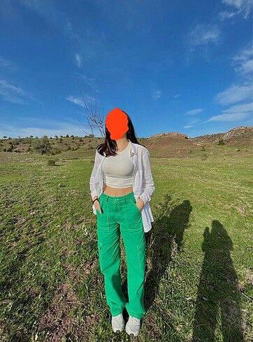 36 Beden yeşil Renk Pull and bear yeşil kargo pantolon