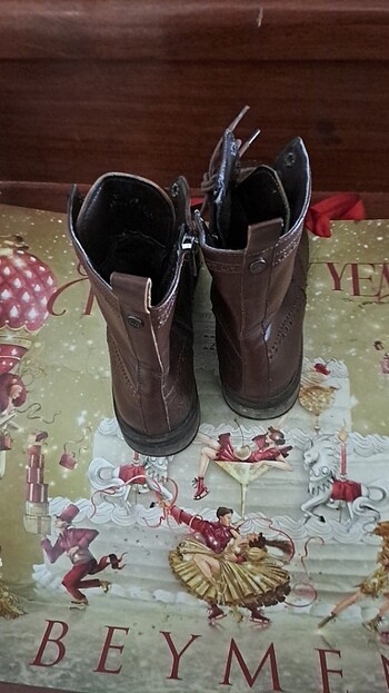 Nine West NINE WEST KAHVERENGI FERMUARLI YUMUŞACIK DERI BOT