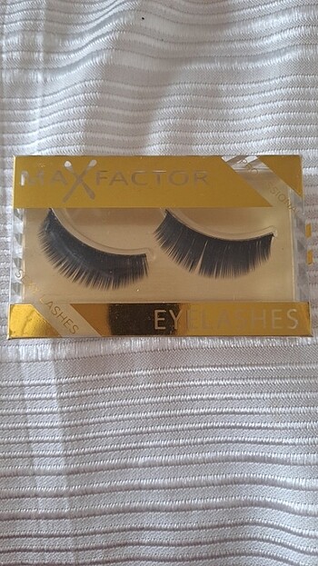 Max Factor TAKMA KİRPİK,EL YAPIMI