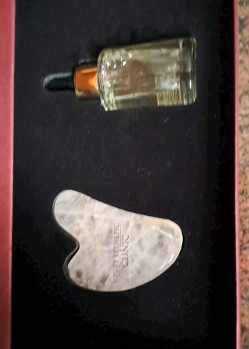 Pure Esthetic Clinic Cilt Bakım Seti - Görsel 2