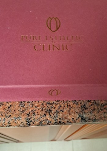 Pure Esthetic Clinic Cilt Bakım Seti - Görsel 3